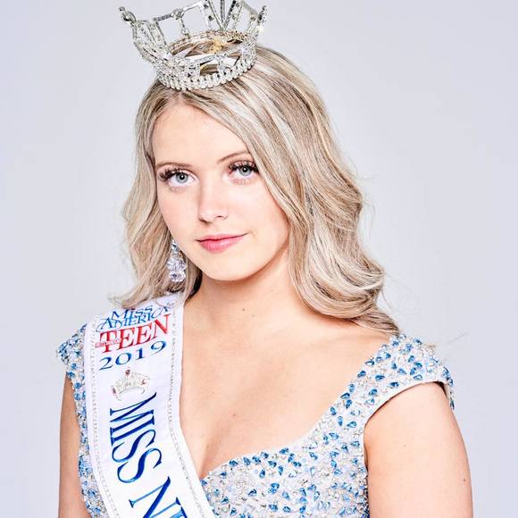 mollygoldmartin